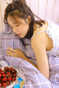 女邻居2